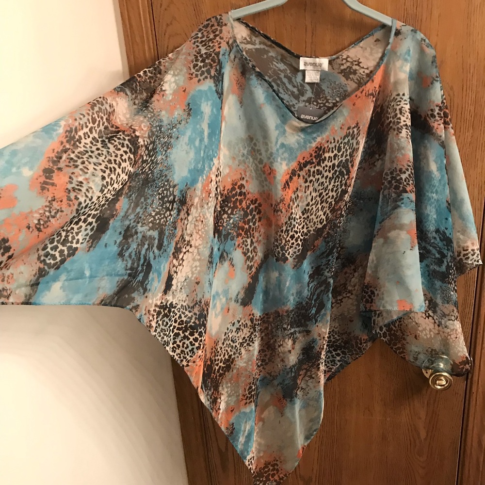 Animal print capelet style top
